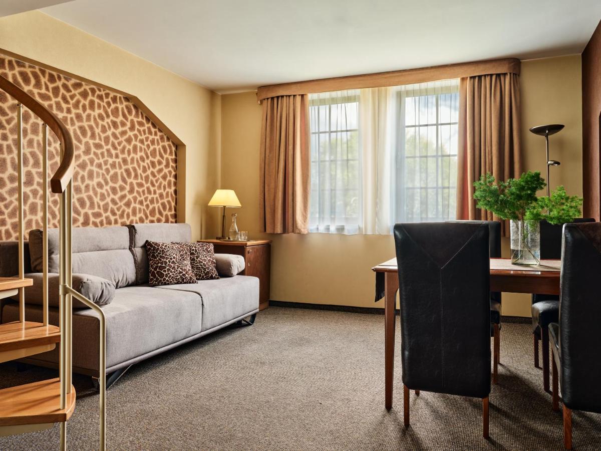 Hotel Great Polonia Krakow Airport - Ex Hotel Witek Модлничка Екстериор снимка