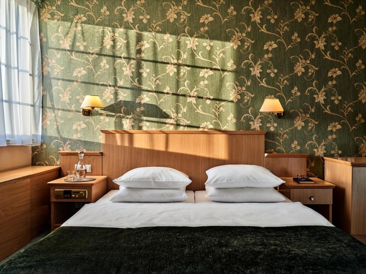 Hotel Great Polonia Krakow Airport - Ex Hotel Witek Модлничка Екстериор снимка